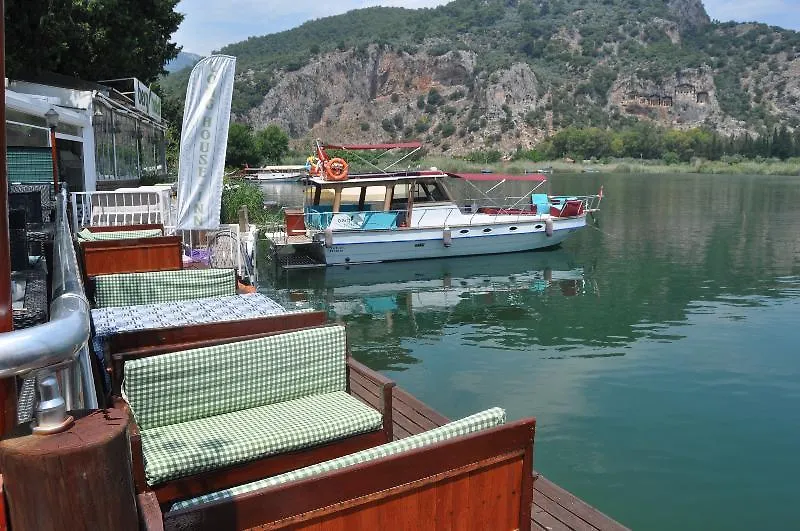 Longhouse Inn Hotel Dalyan