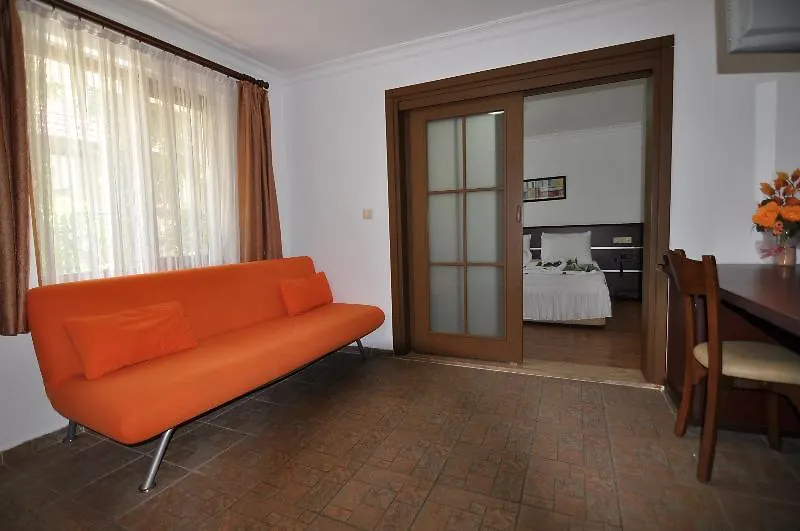 Longhouse Inn Hotel Dalyan 2*,